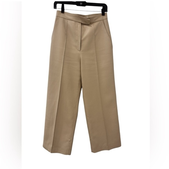 Blossom High-Waisted Faux Leather Wide-Leg Pants in
Beige - Size 1 - Picture 1 of 13